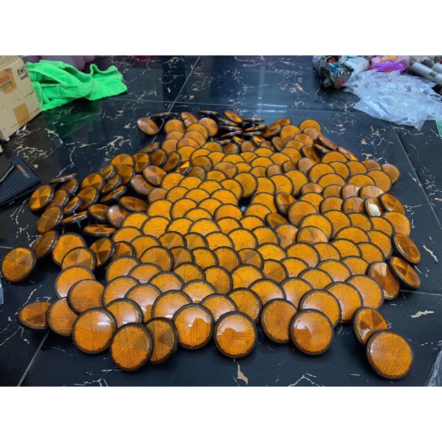 [HCM] Mắt mèo phản quang trước và sau lắp mọi dòng xe máy ( Màu Vàng )