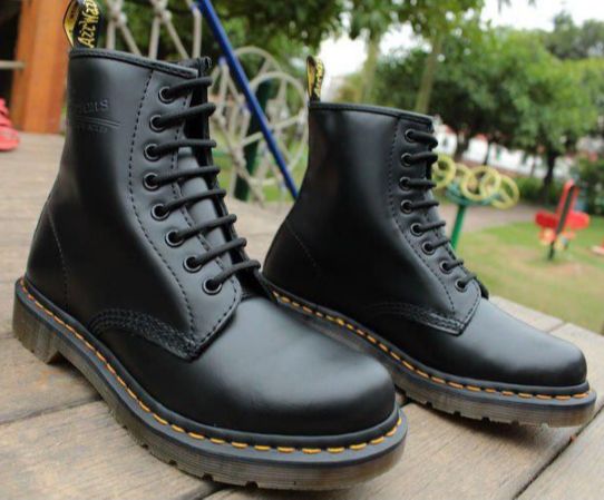 Giày bốt cổ cao dr marters