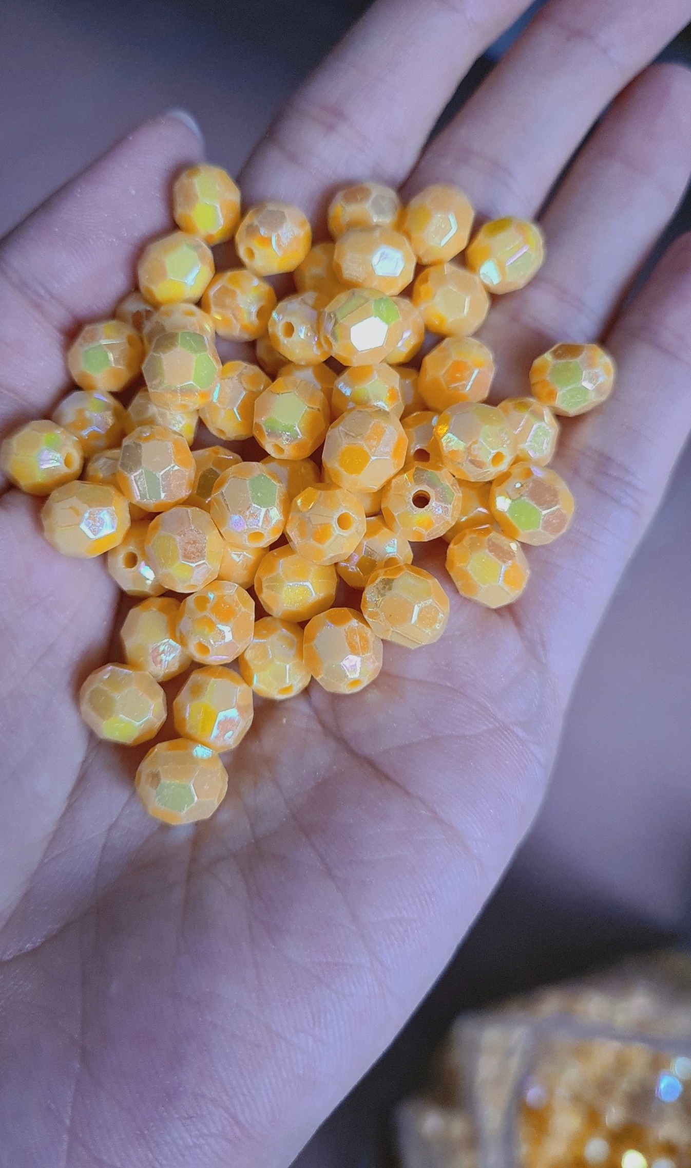 400 Hạt cườm góc cừ 8mm nhiều màu 100gr nhựa Acrylic