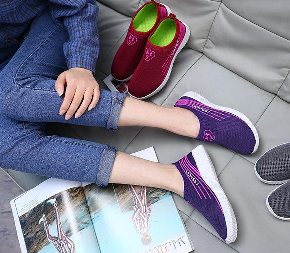 Giày thể thao nữ đường 2 chỉ thời trang