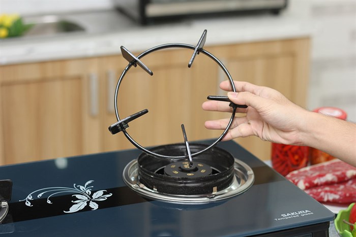 Bếp gas đôi Sakura SA-690GH ( hàng trưng bày )