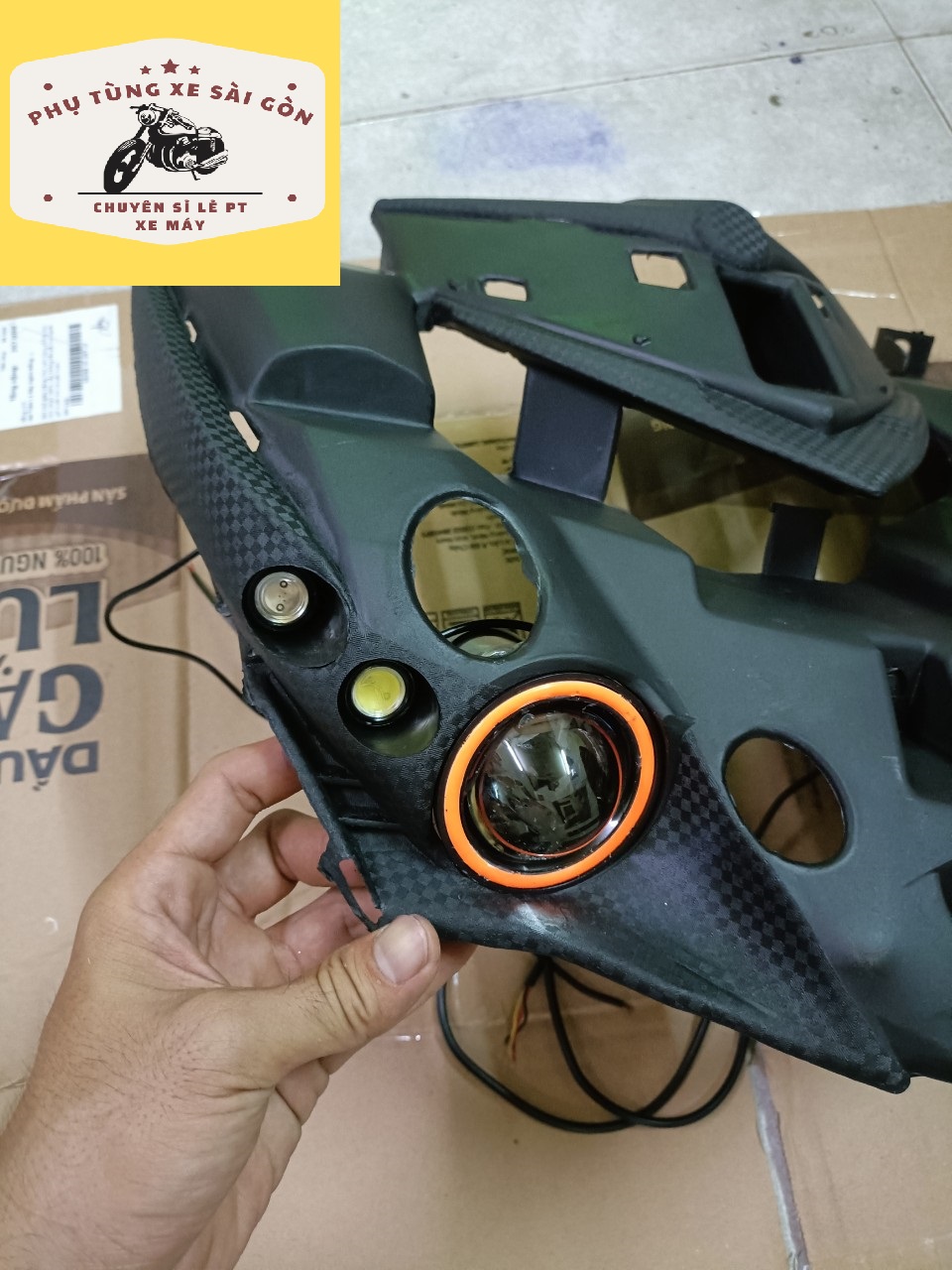 Đế mắt cú cho xe Exciter 150 có đèn