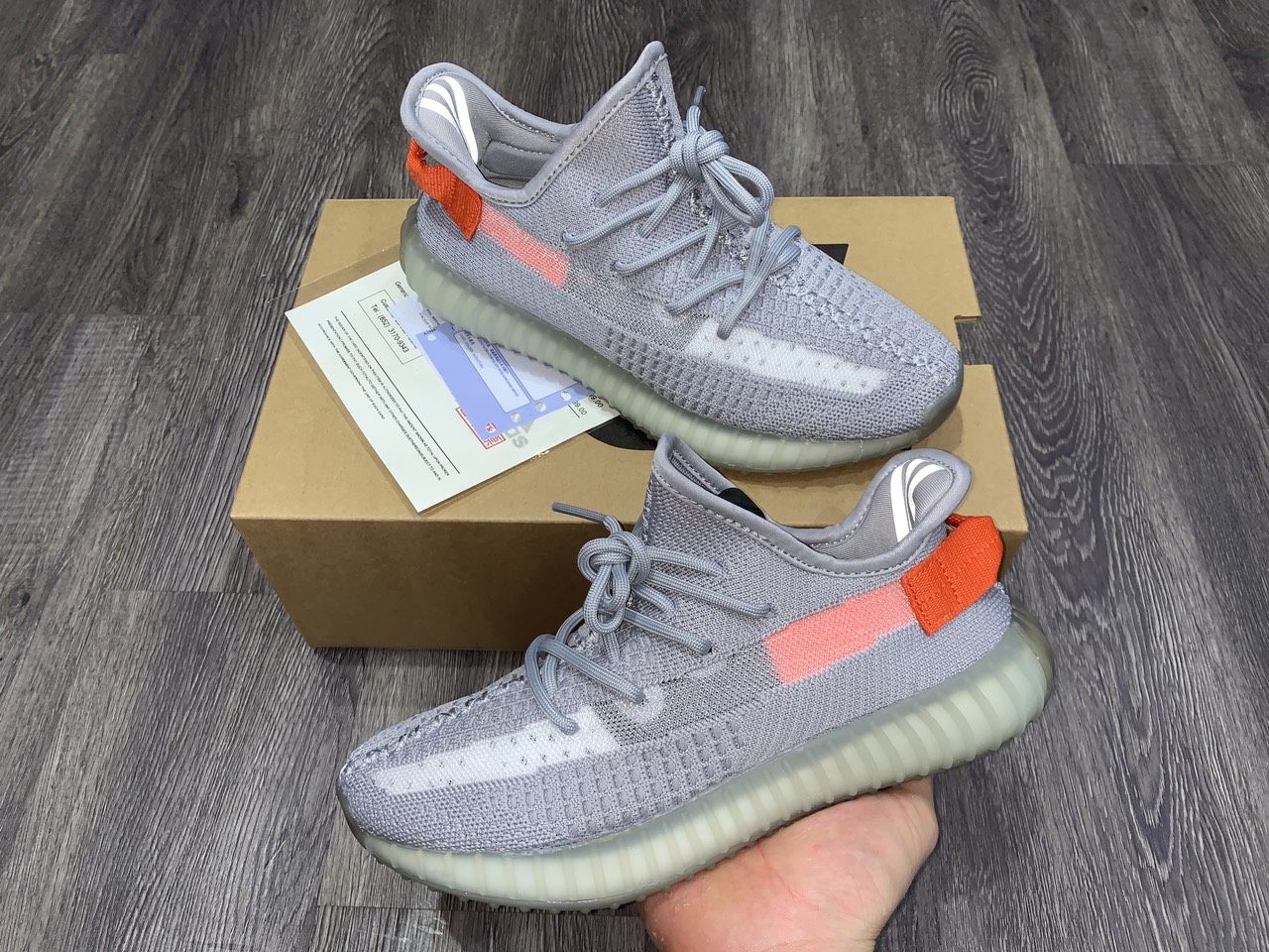 [Freeship+Hộp+Quà] Video giày yz 350 soi boost sáng+Quà