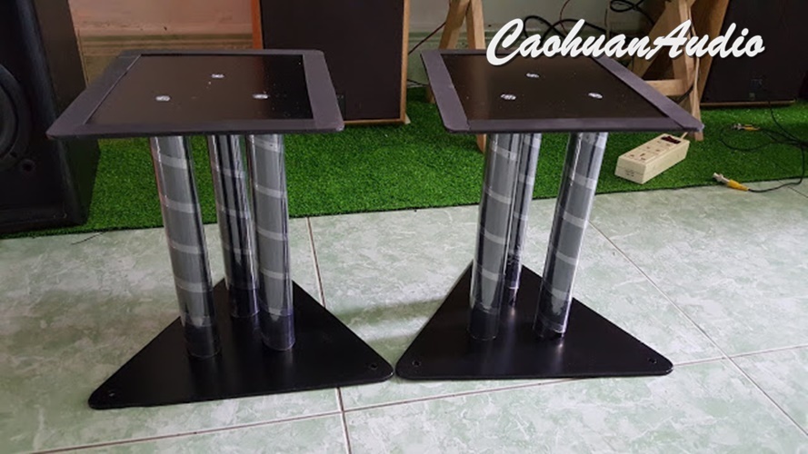 Chân để loa bằng sắt Màu Đen 3 Tấc
