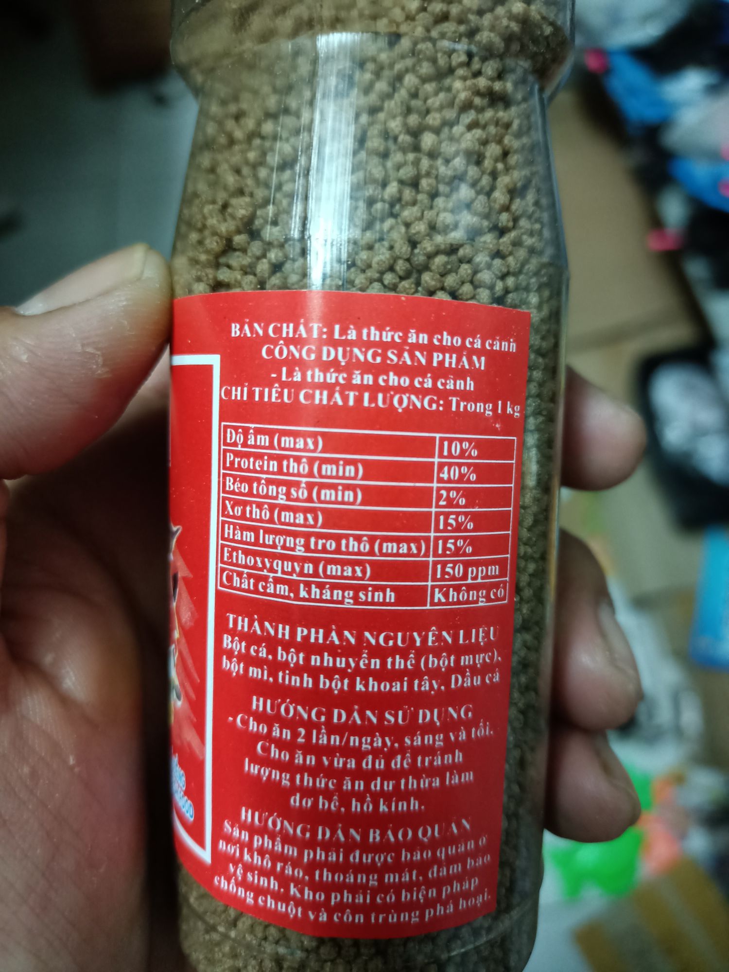 THỨC ĂN CHO CÁ CHAI 250G , CÁM CHO CÁ , THỨC ĂN CÁ CẢNH