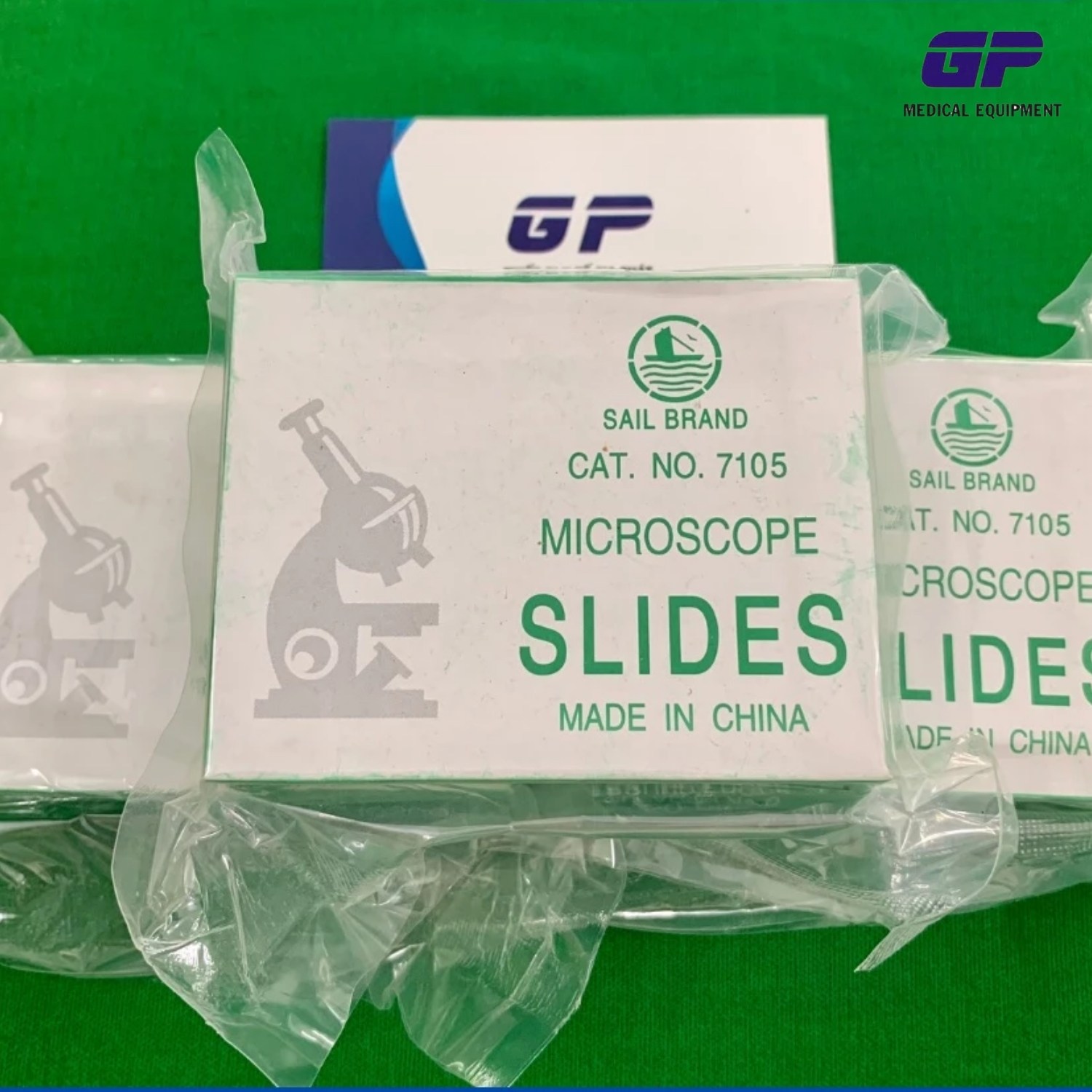 LAM KÍNH HIỂN VI NHÁM 7105 DÙNG MỘT LẦN MICROSCOPE SLIDES (HỘP 50 CÁI)
