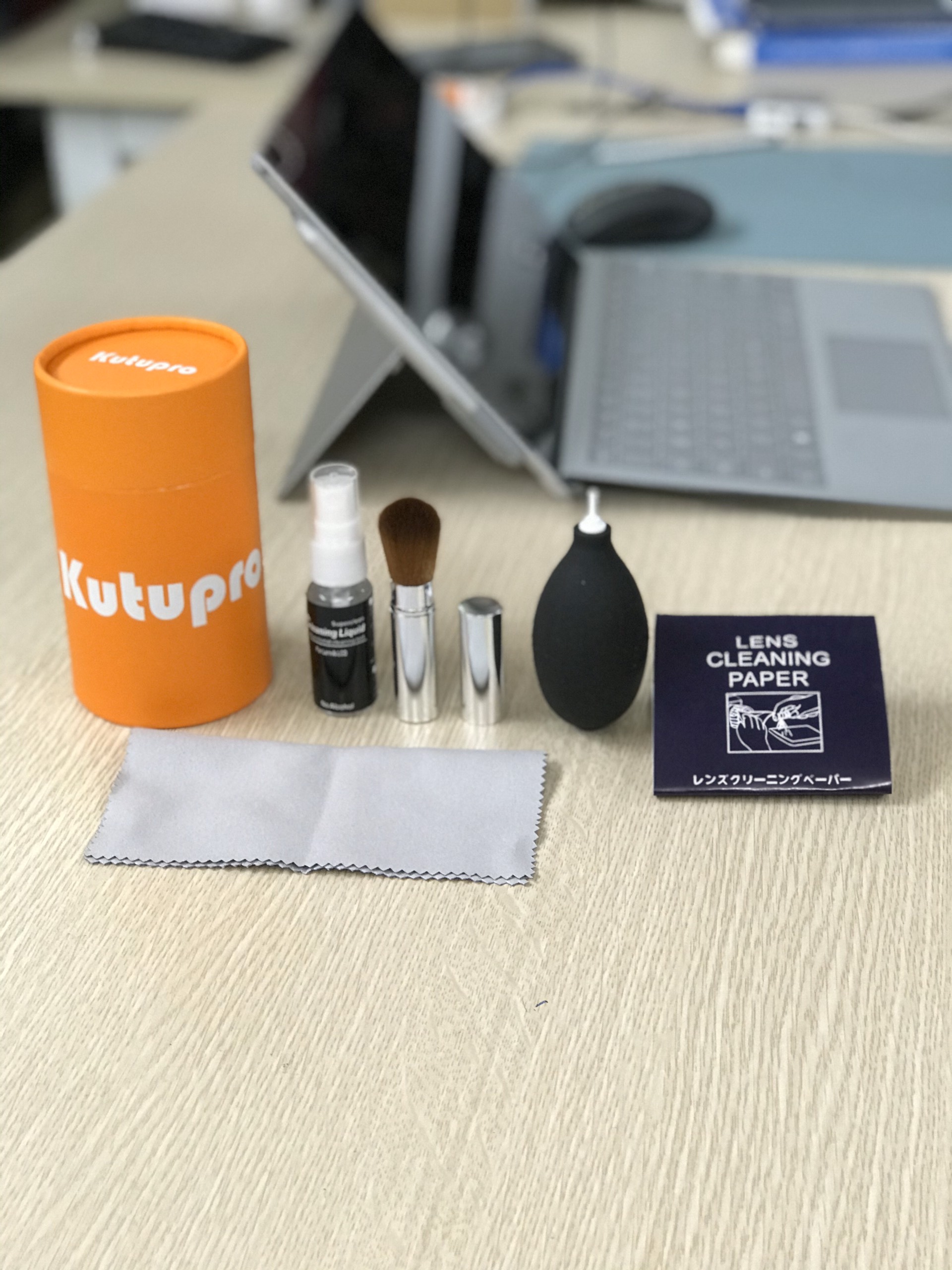 Combo Bộ vệ sinh cao cấp 5in1 Kutupro