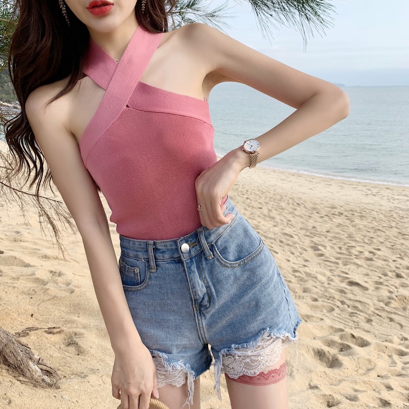 Áo Thun Gân Dây Chéo Cổ Ôm Body