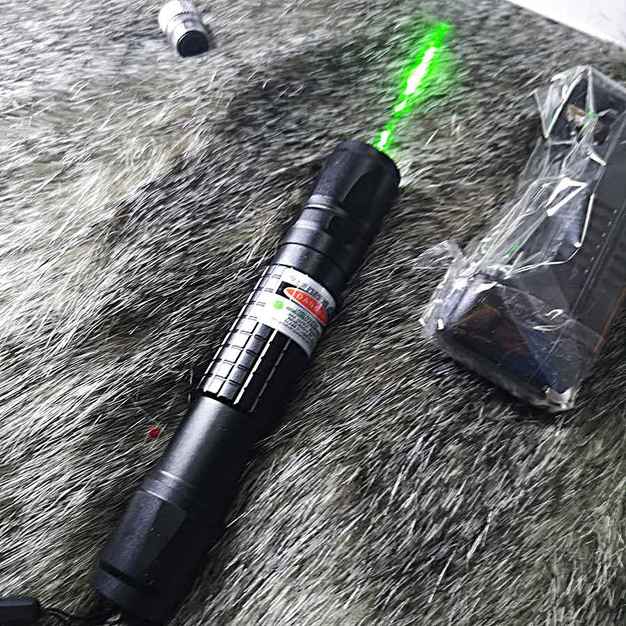 [HCM]Đèn Laser Công Trình B018 Cao Cấp