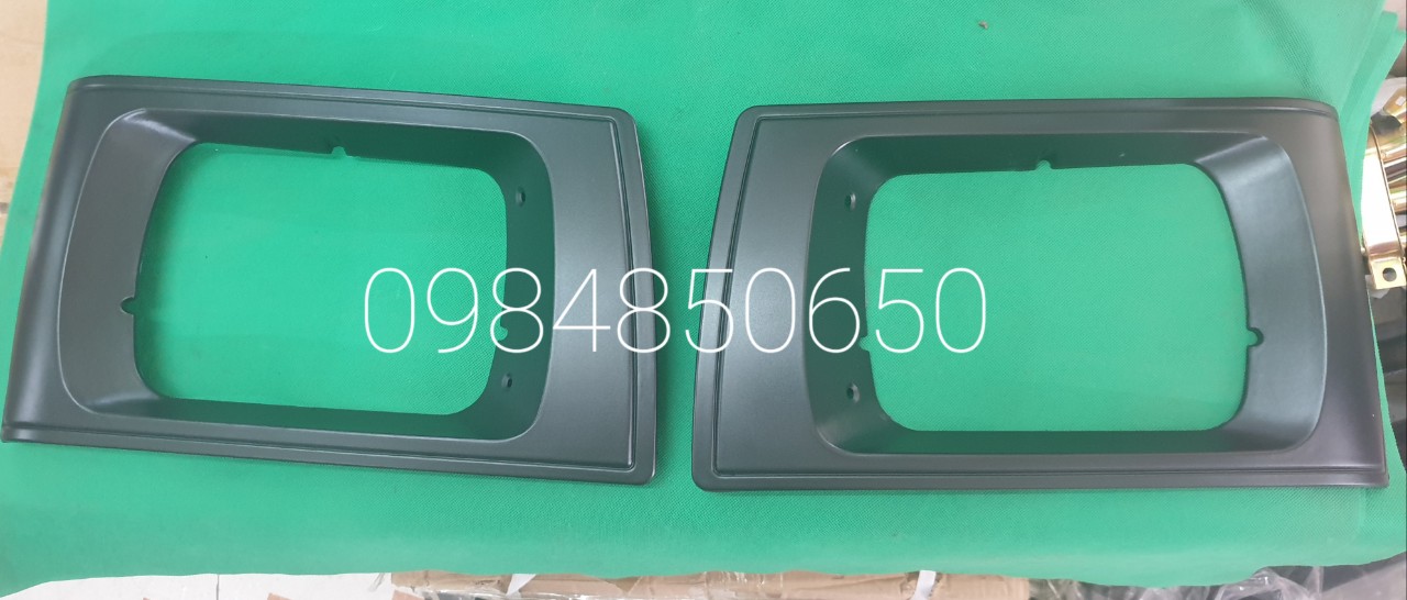 Ốp đèn pha (màu đen) Suzuki Carry 500kg, Su 5 tạ, Su cóc