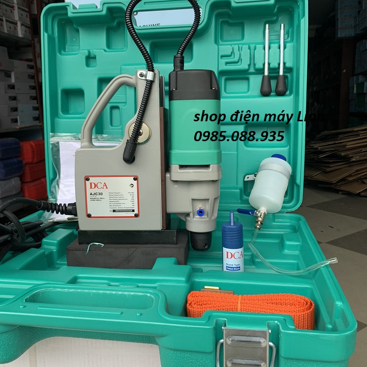 30mm Máy khoan từ 900W DCA AJC30