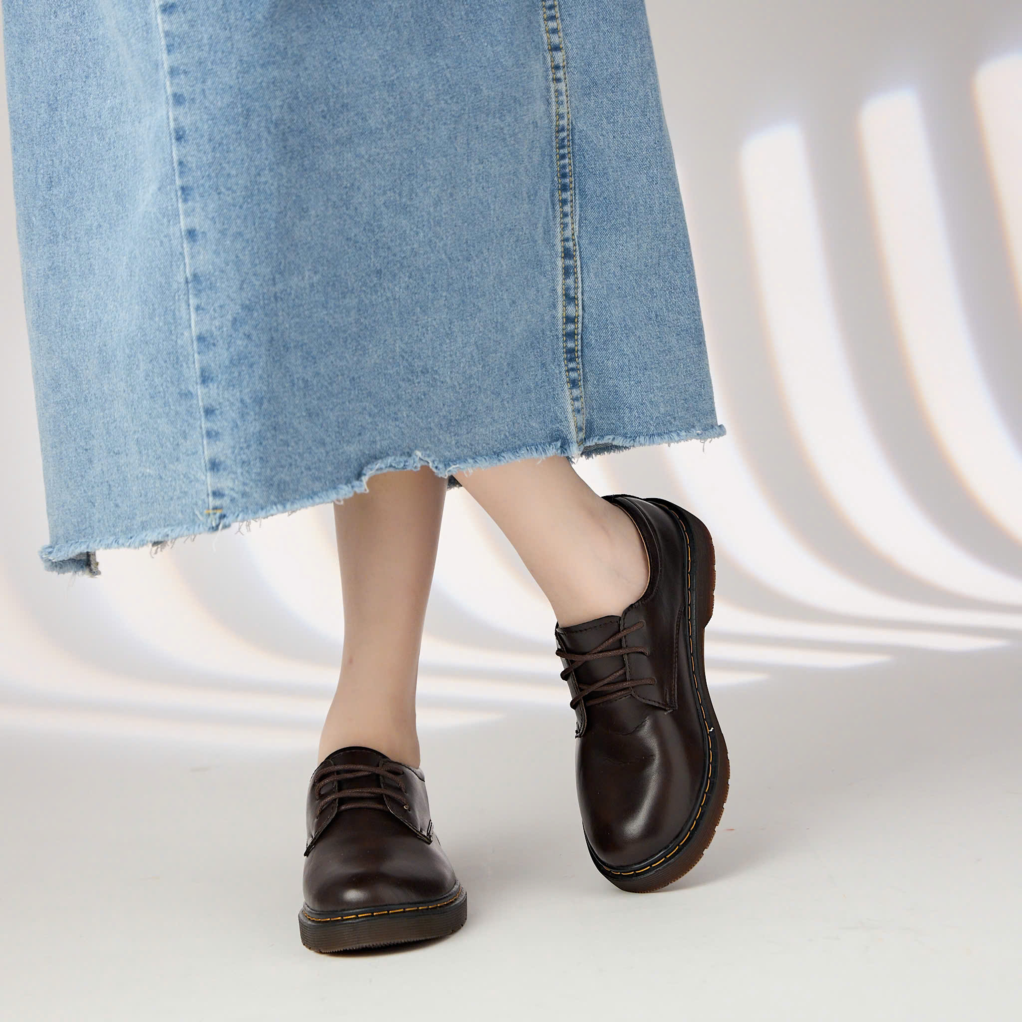 Giày Oxford MWC S121 (9637) - Giày Oxford Chất Liệu Da Kiểu Dáng Buộc Dây Basic