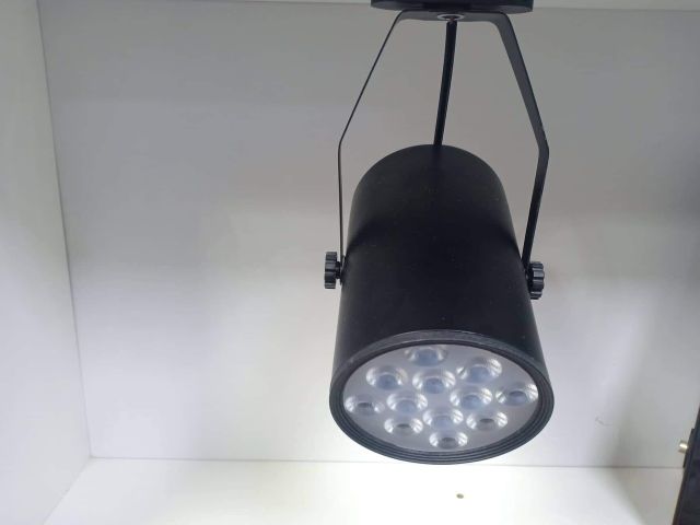 Đèn rọi ray 12w- SMD
