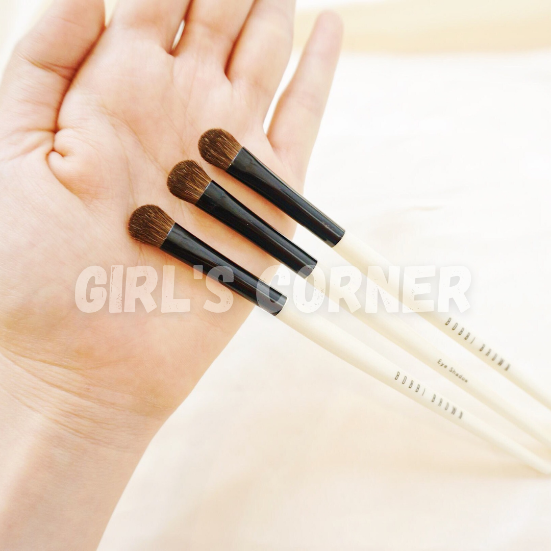 Cọ tán bầu mắt Bobbi Eyeshadow