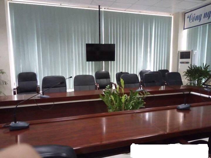 Giá treo tivi thả trần 42-60inch