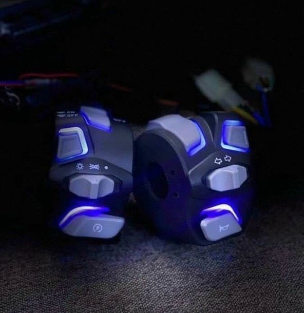 Cùm công tắc Light Master 2021 nhập màu ngẫu nhiên đỏ và xanh Lắp cho Winner, Sonic, Ex150, Satria, Msx, Sirius, Vario, Tfx và tất cả các dòng xe