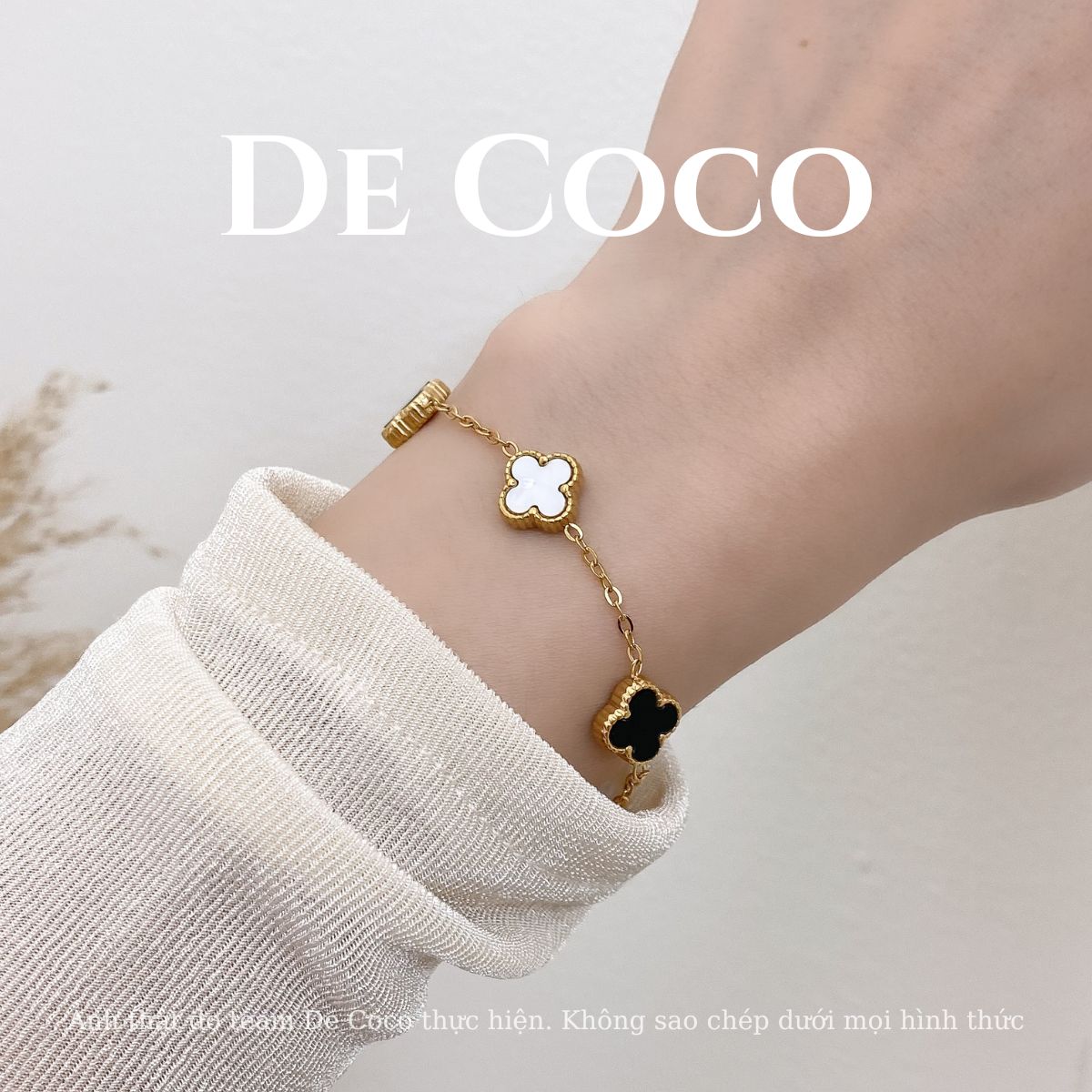 Vòng tay lắc tay nữ Cỏ 4 lá 5 charm may mắn De Coco