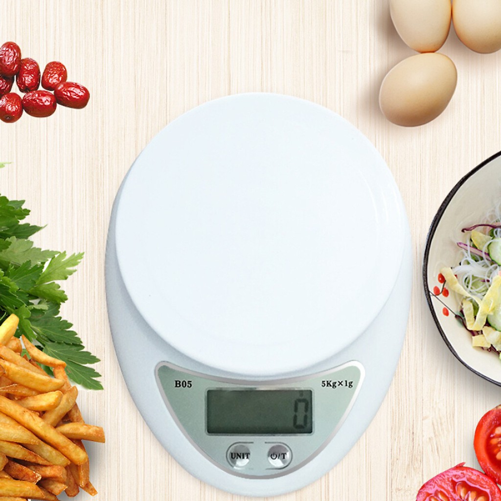 Cân điện tử nhà bếp 5kg: Với cân điện tử nhà bếp 5kg này, bạn sẽ có thể dễ dàng kiểm soát lượng thực phẩm mình sử dụng trong các món ăn của mình. Với thiết kế hiện đại, đơn giản và tiện dụng, đảm bảo sẽ là một món đồ gia dụng hữu ích cho gia đình bạn.