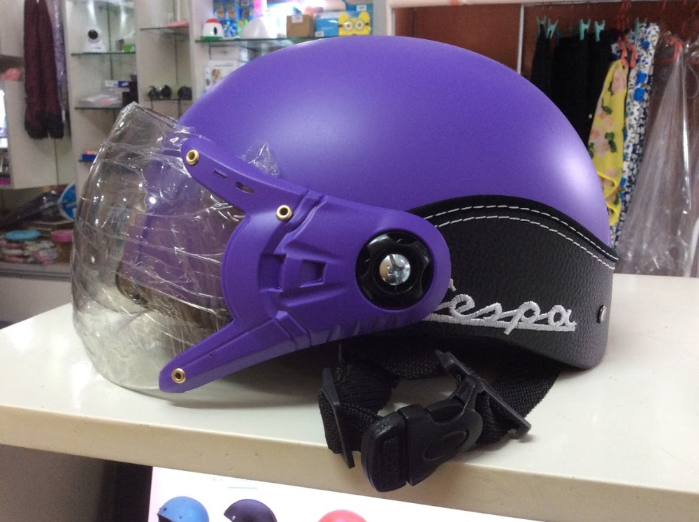 Mũ nón bảo hiểm Vespa xinh xinh
