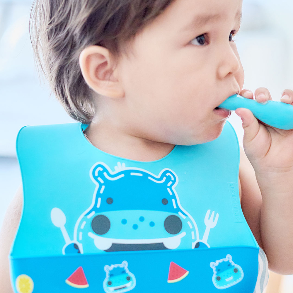 Yếm silicon ăn dặm cổ dán cho bé Marcus & Marcus, từ 6 tháng - Lucas