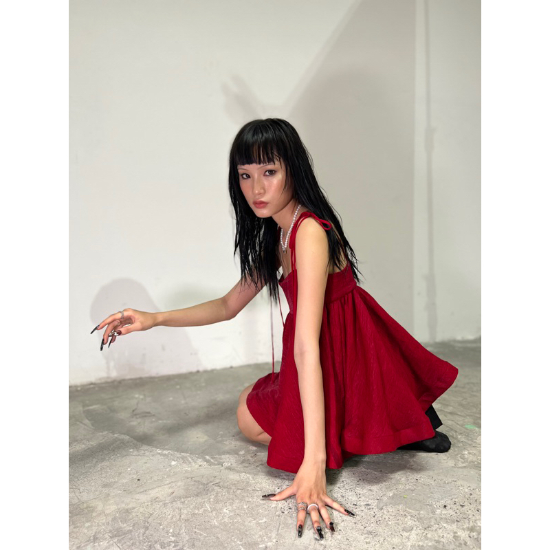 EIN.OFFICIAL - Áo babydoll đỏ đô