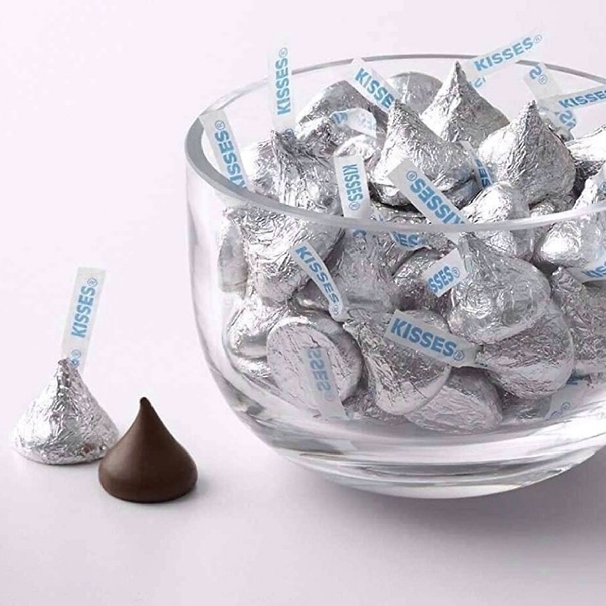 Socola sữa Kisses 1,58kg của Mỹ