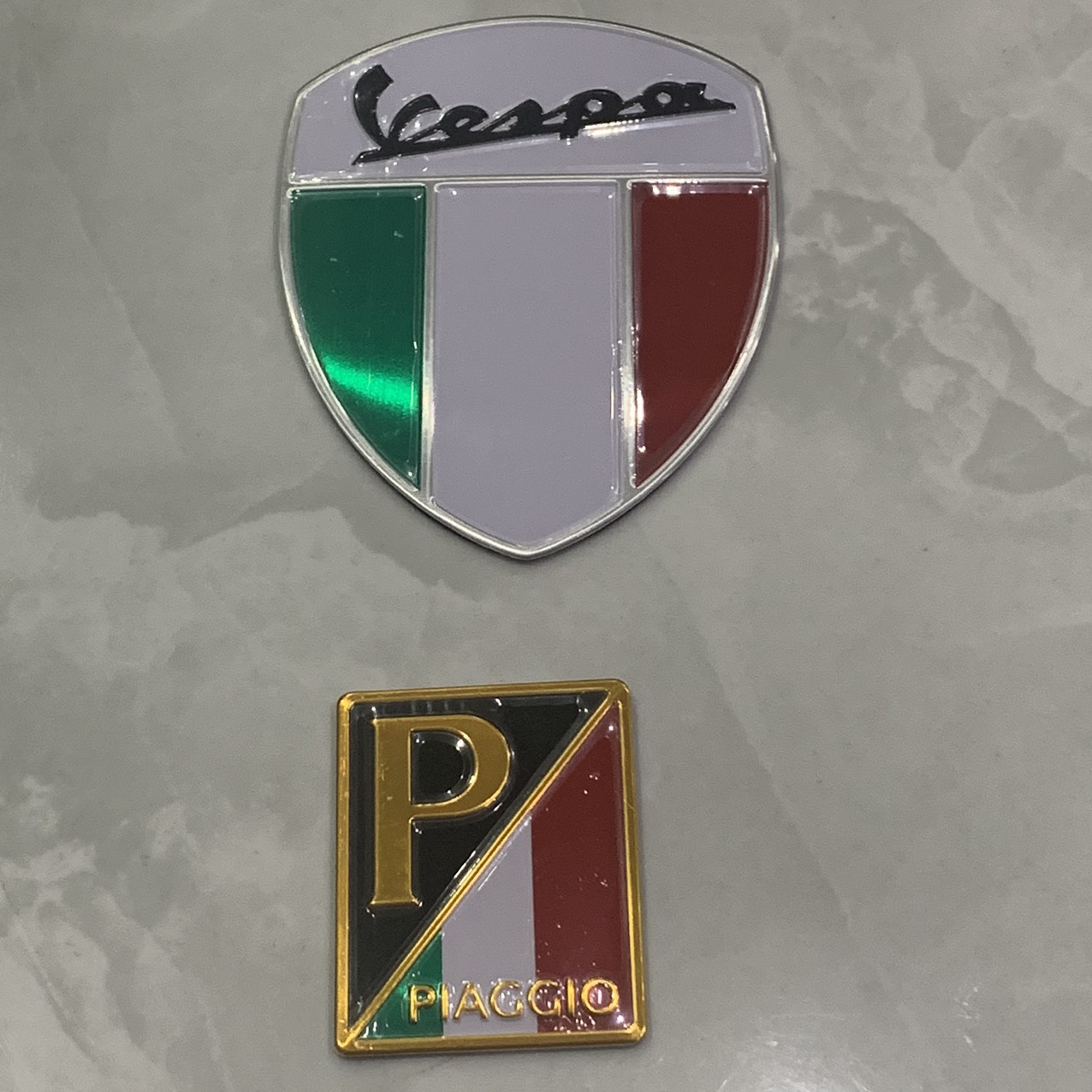 [HCM]Tem trang trí dành cho xe Vespa