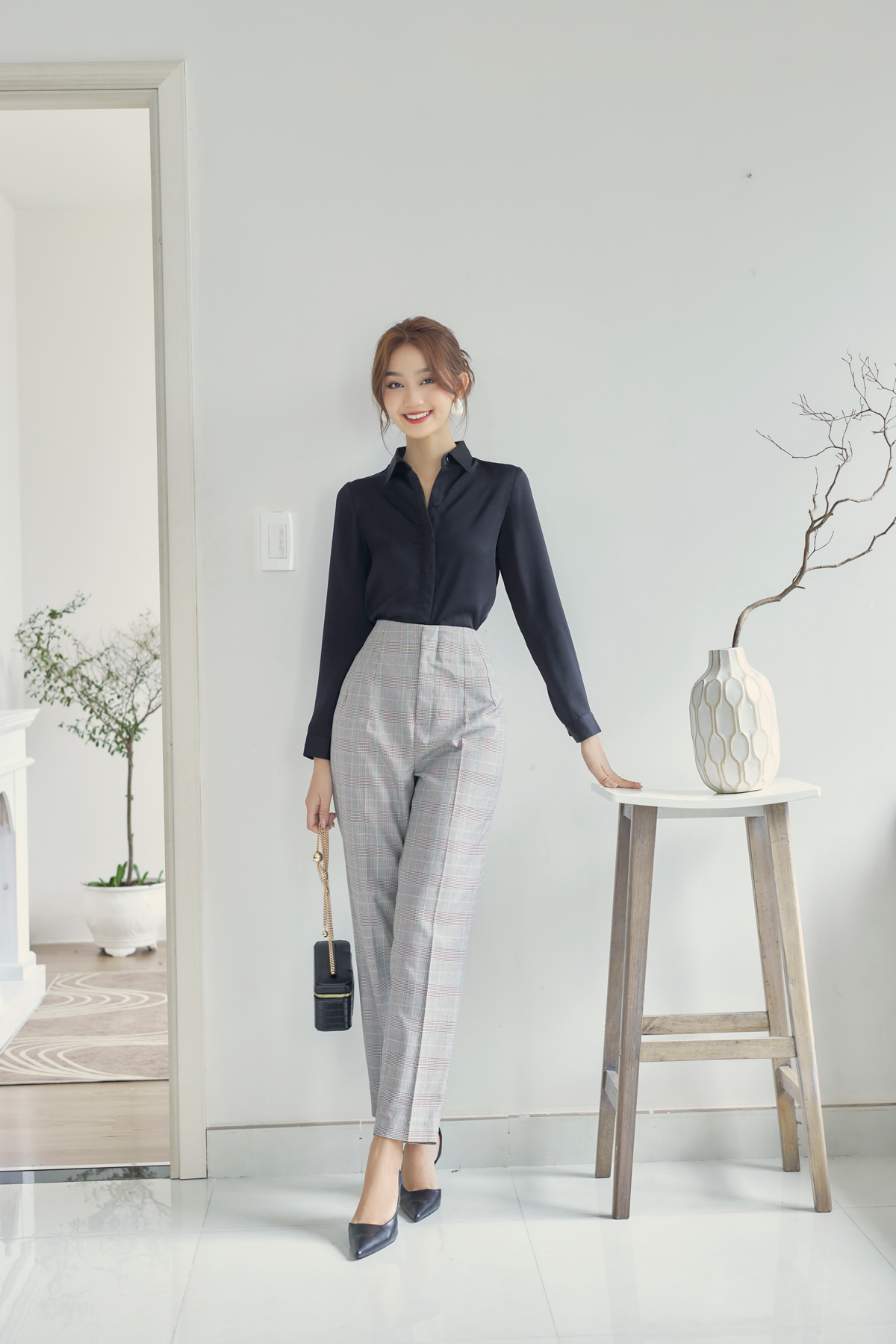 Áo Sơ Mi Đen Dài Tay Công Sở Nữ GILLEE Lụa Nhung Cao Cấp
