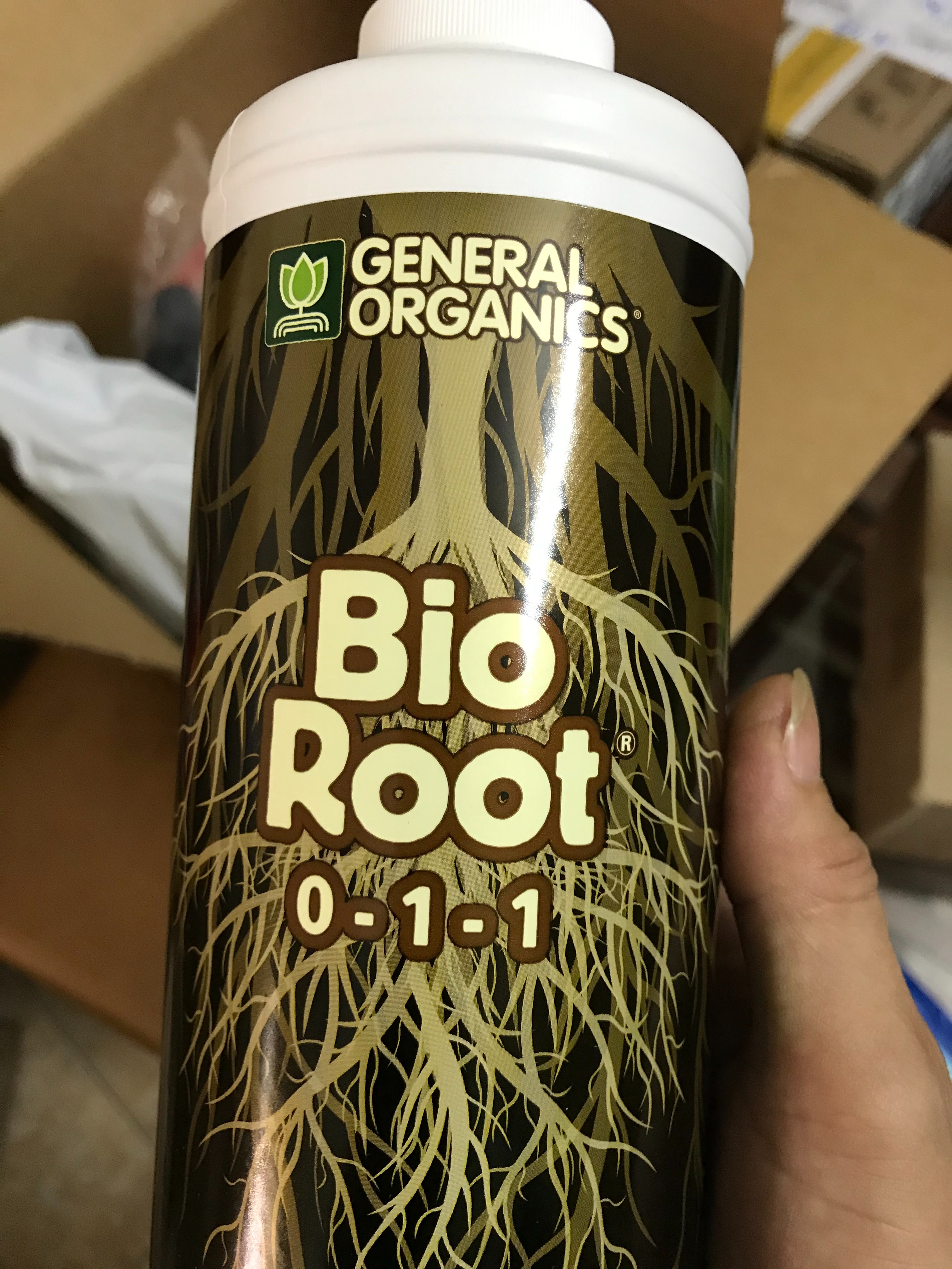 [HCM]PHÂN BÓN RA RỄ CỰC MẠNH BIO ROOT - CHAI 100ML( CHIẾT CAN 1 GALLON)