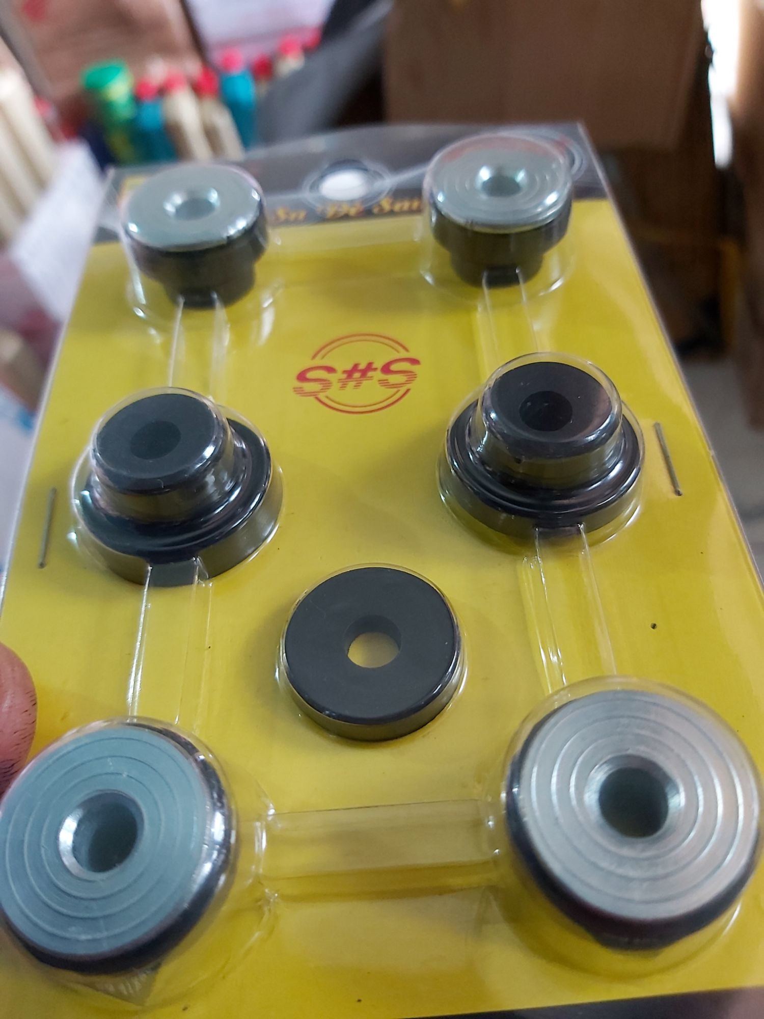 cao su đuôi dè sau dream