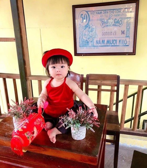 [HCM]Set yếm nhung đỏ 3 chi tiết