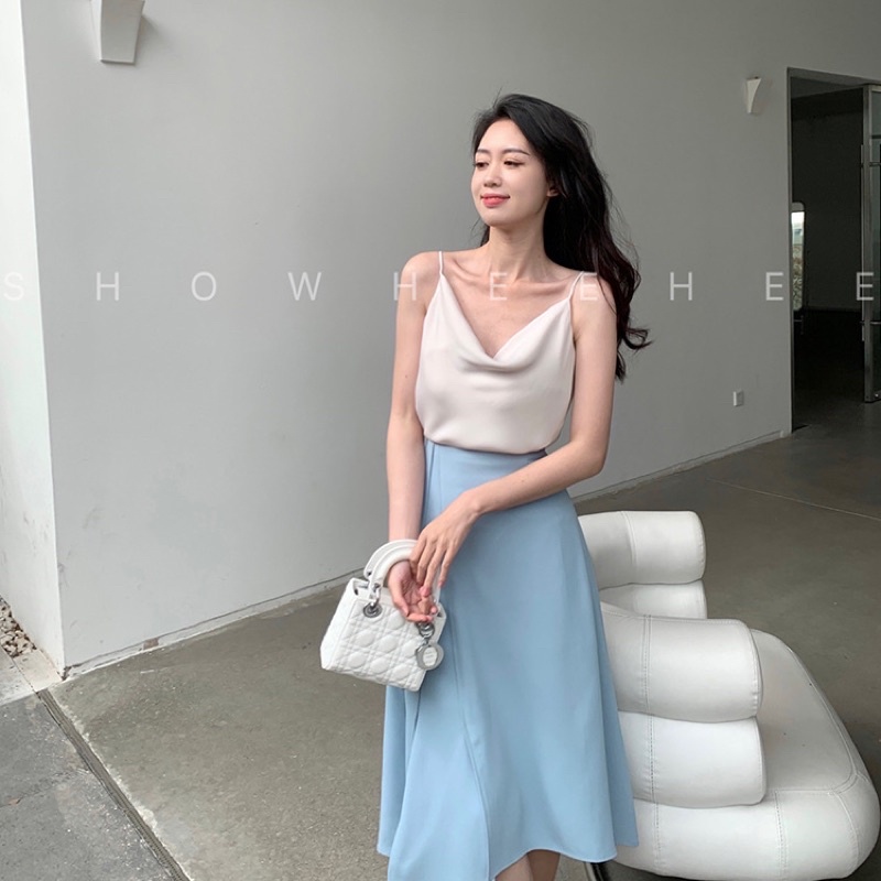 Áo 2 Dây Cổ Đỗ Vải Lụa Sexy Dự Tiệc