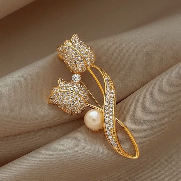Phụ kiện cài áo cho nữ - Ghim cài áo hình hoa đính kim cương và ngọc trai nhân tạo phong cách Nhật Bản sang trọng cho nữ