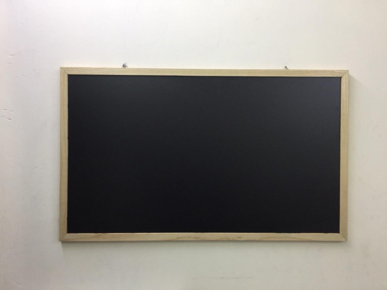 Bảng menu đen khung gỗ 60*100 cm ( Tặng Bút dạ quang, hộp phấn)
