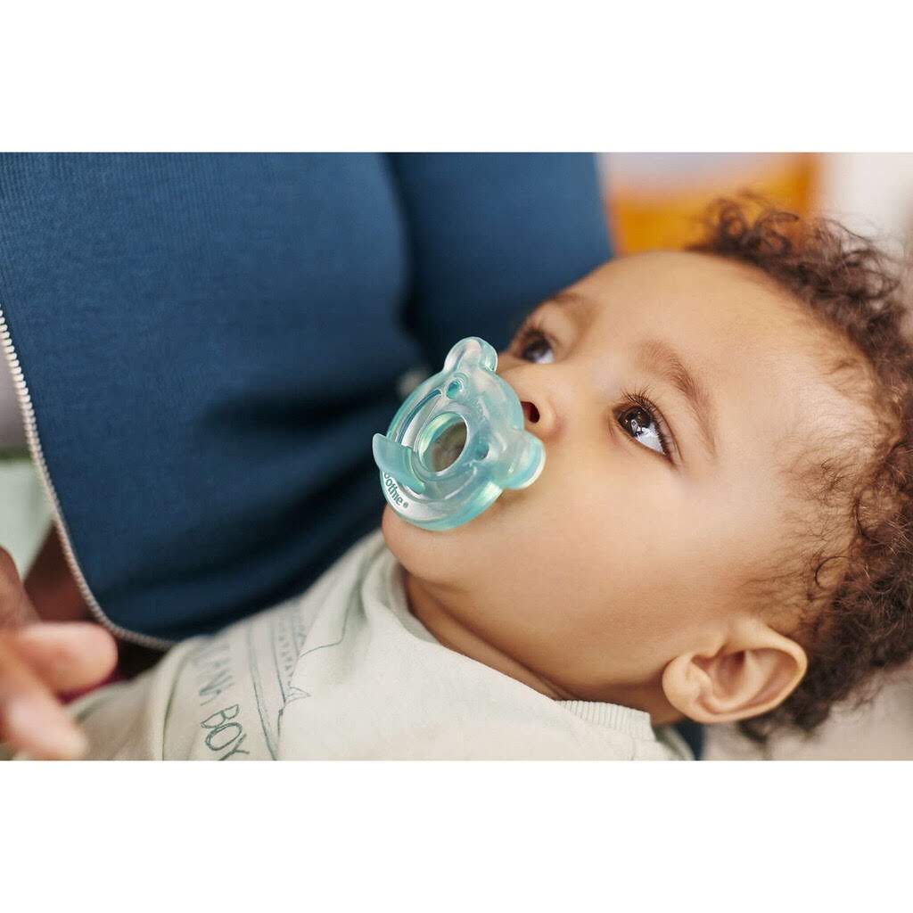 Ty ngậm CHỐNG VẨU Avent, cho bé từ 3 tháng [Sản xuất tại USA]