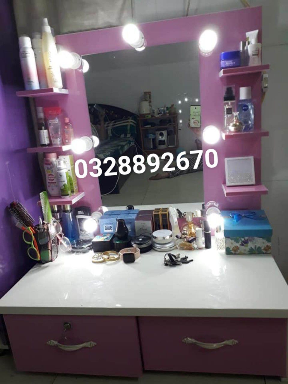 Bàn trang điểm ngồi bệt