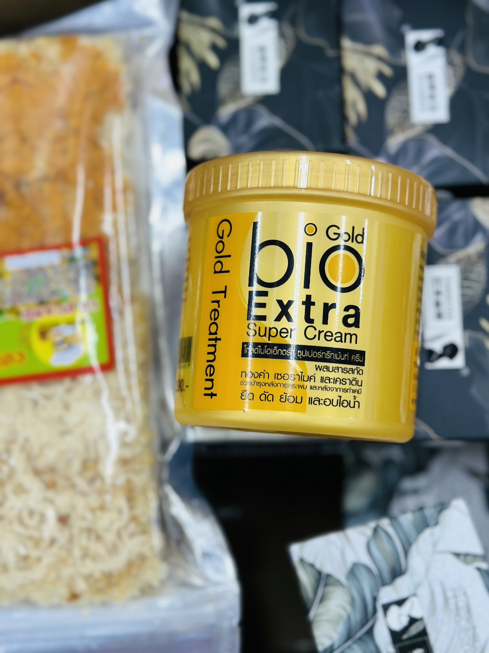 Hấp dầu (ủ tóc) 3 in 1 Gold Bio Extra Super Cream 500ml - Thái Lan