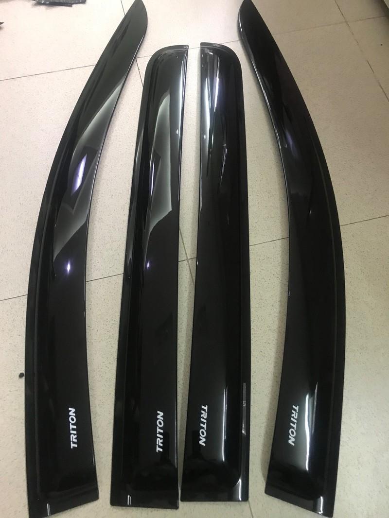 Vè che mưa đen triton Thái lan dầy