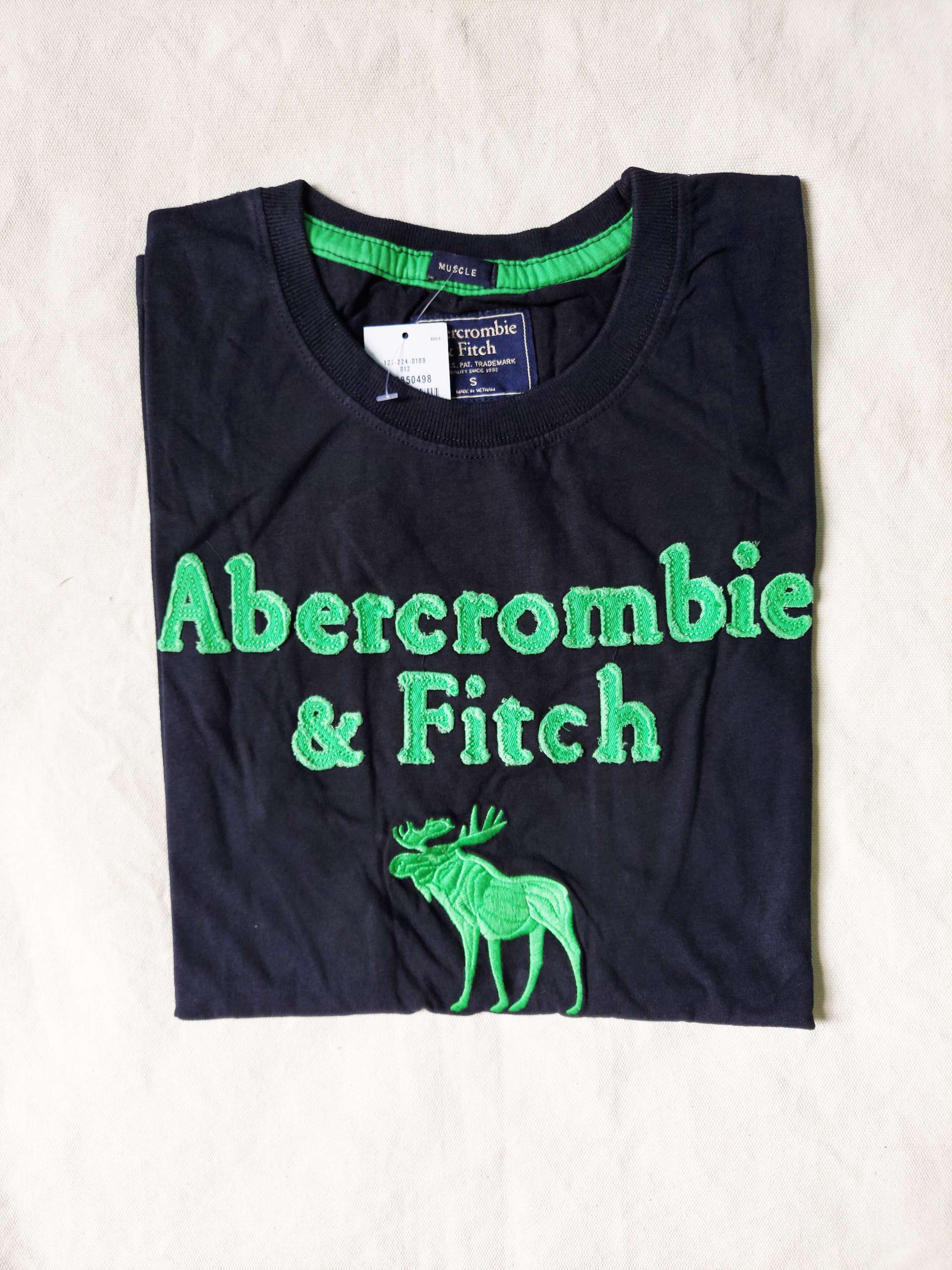 Áo thun Abercrombie Navy & Green