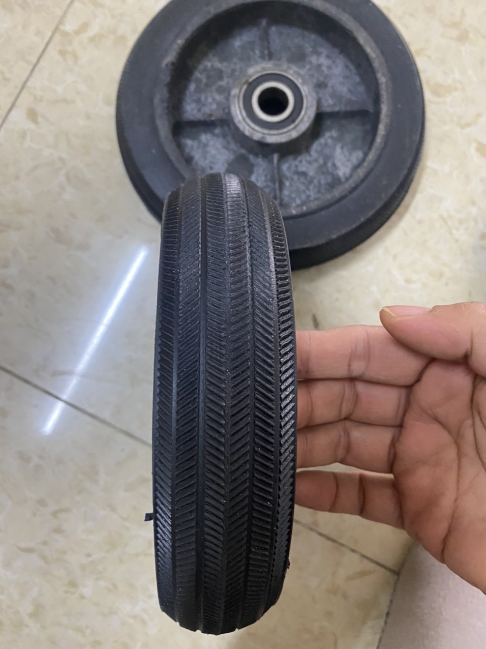 Bánh xe chịu tải đường kính 200, bánh xe cao su lõi gang đúc, bánh xe đẩy, bánh xe kéo chất lượng cao, bền