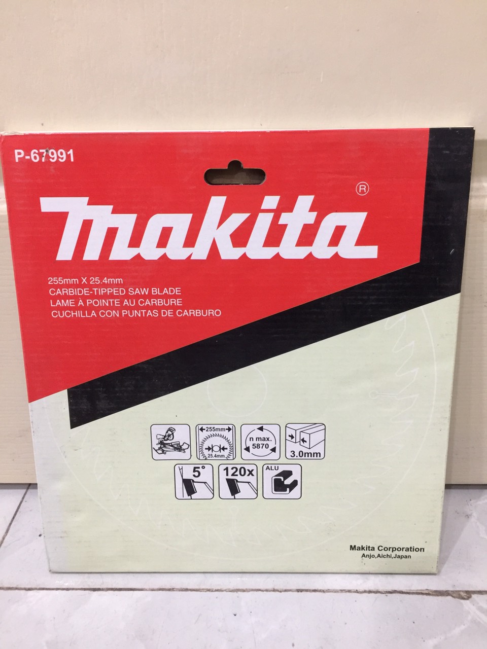 Lưỡi cắt nhôm Makita D255mm