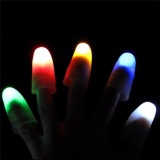2Pcs Magic Super Bright Light Up Thumbs Fingers Trick Appearing Light Close VU
