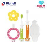 Bộ chải răng 3 bước Richell cho bé 3m+ RC93866