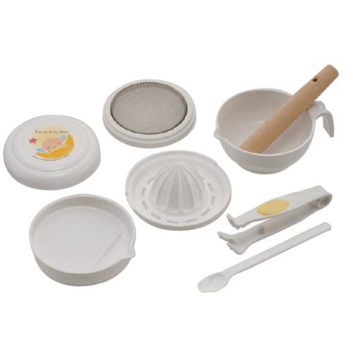 [HCM]Bộ chế biến ăn dặm kiểu Nhật Richell RC53371