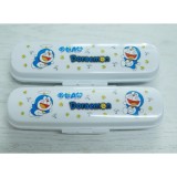 Bộ đũa muỗng tập ăn cho bé yêu hình Doraemon (thìa tròn)