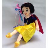 Búp bê Công chúa Bạch Tuyết nhồi bông