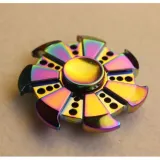Con quay spinner 7 cánh cao cấp