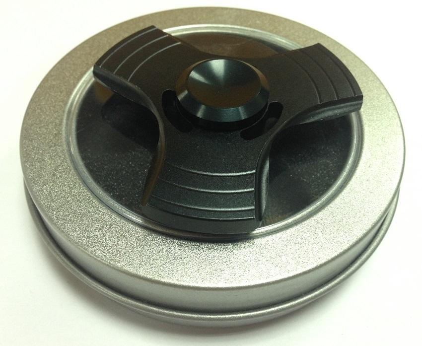 Con quay Spinner Kim loại 3 cánh tháp