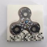 Đồ chơi con quay Fidget Spinner Cao cấp (Hoa văn da báo lớn)