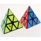 Đồ chơi Rubik Cyclone Boy Pyraminx